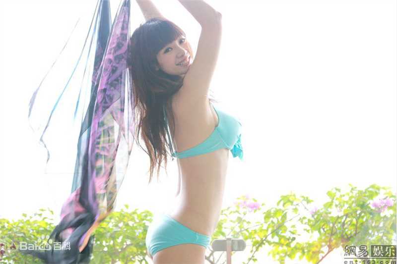 最新柳岩(Ada)精彩图册