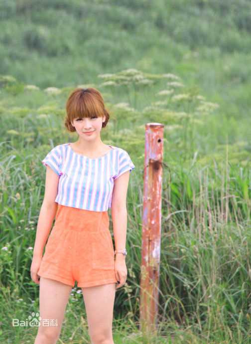 柳岩(Ada)的个人图册前后照片