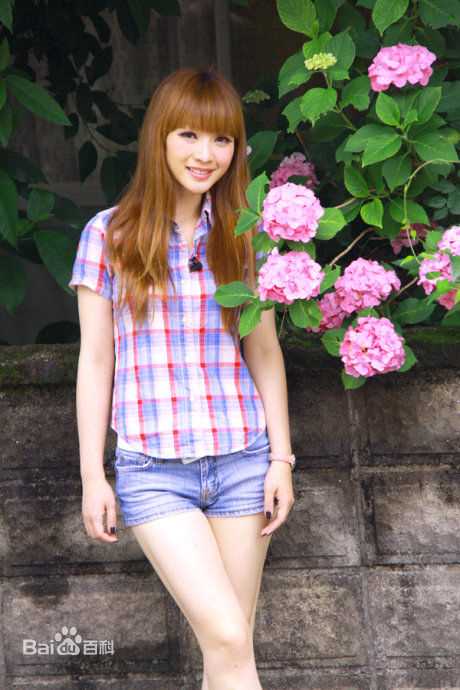 柳岩(Ada)的个人图册前后照片