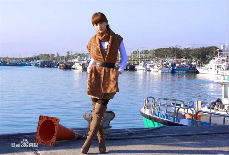 柳岩(Ada)的个人图册生活照相册