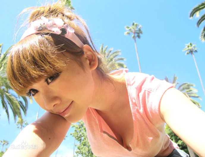 柳岩(Ada)的个人图册生活照相册