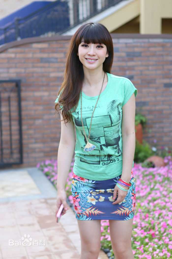 柳岩(Ada)的个人图册性感图片图集