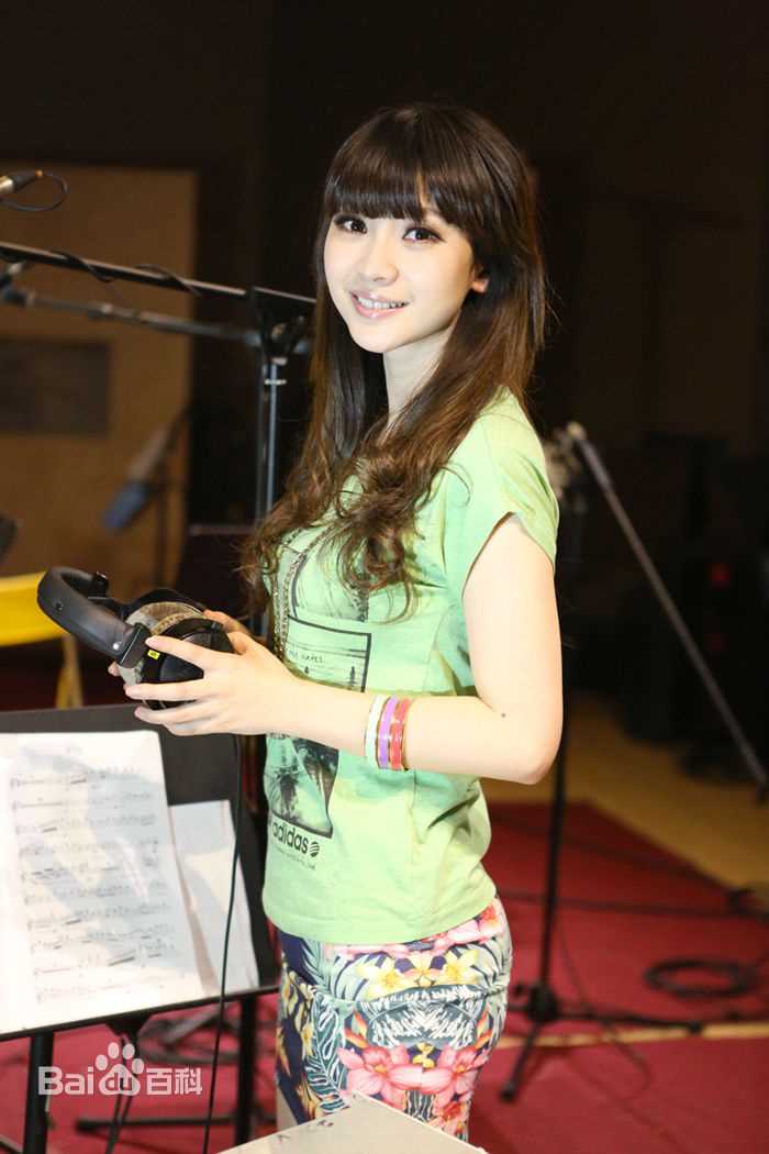 柳岩(Ada)的个人图册性感图片图集