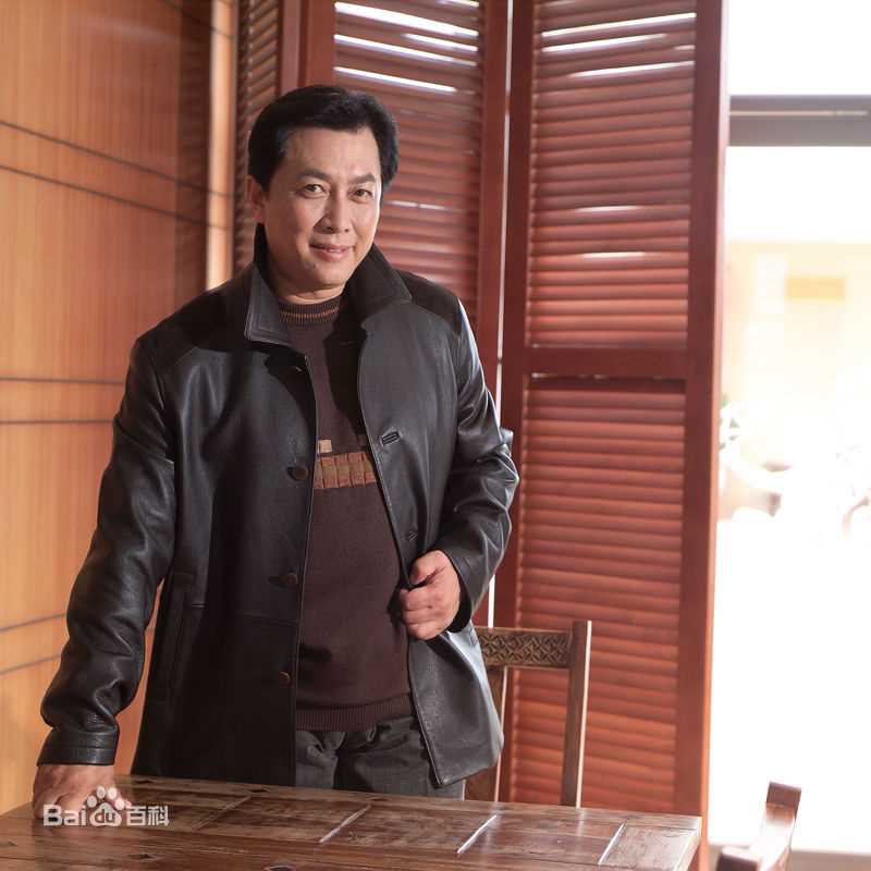 唐国强生活照素颜照壁纸