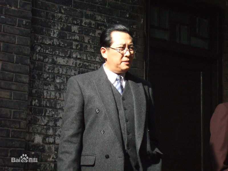 唐国强生活照素颜照壁纸