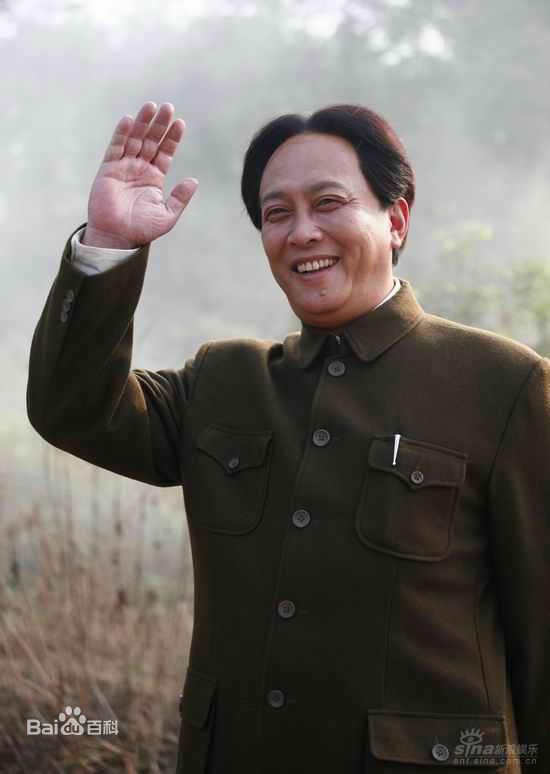 唐国强生活照素颜照壁纸