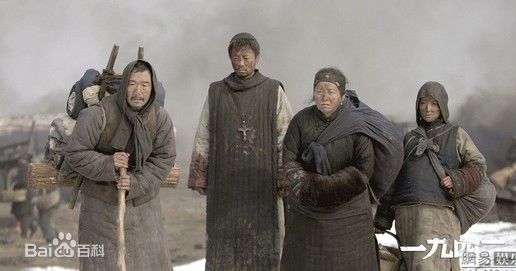 最新张国立(Zhang Guoli)在出演电影《温故1942》中的壁纸