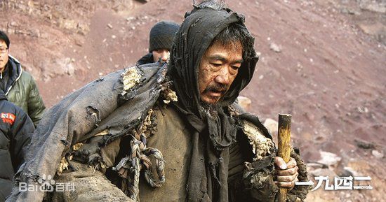 最新张国立(Zhang Guoli)在出演电影《温故1942》中的壁纸