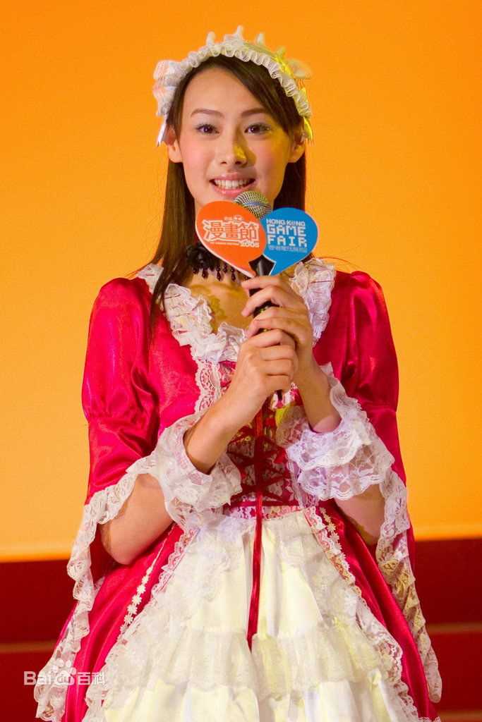 梁洛施(Nolasco Da Silva Luisa Isabella)2007.7.31  现身漫画节壁纸壁纸