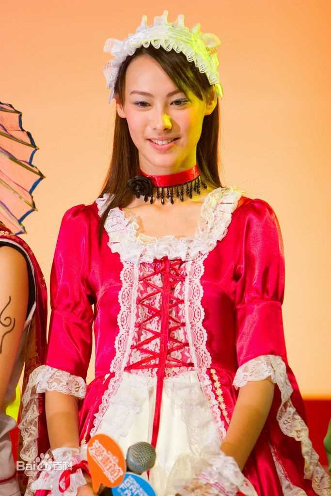 梁洛施(Nolasco Da Silva Luisa Isabella)2007.7.31  现身漫画节壁纸壁纸