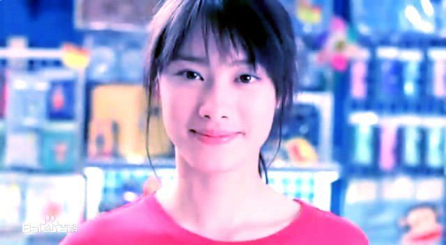 梁洛施(Nolasco Da Silva Luisa Isabella)《虫不知》最新剧照