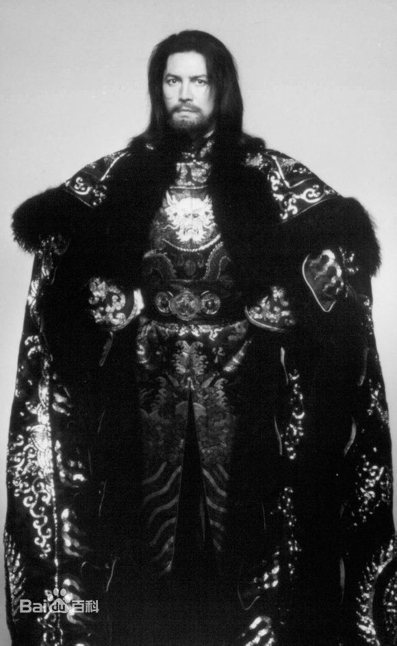 尊龙(John Lone)《魅影奇侠》剧照