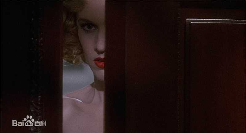 尊龙(John Lone)《魅影奇侠》剧照