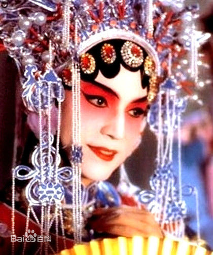 尊龙(John Lone)电影《蝴蝶君》最优质剧照