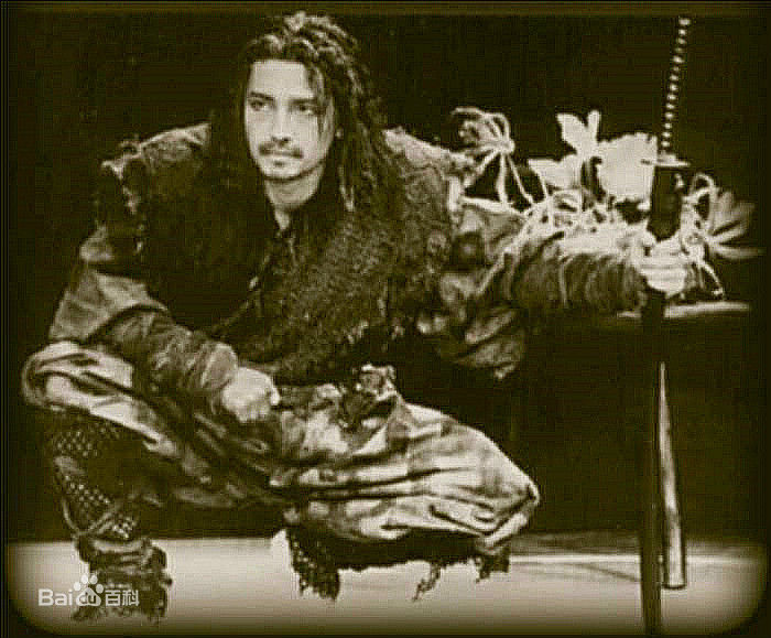 最优质尊龙(John Lone)生活照