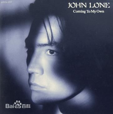 最新尊龙(John Lone)性感图片