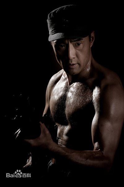 最新于荣光(Ringo YU)在2008年《狼毒花》饰演常敬斋中的壁纸