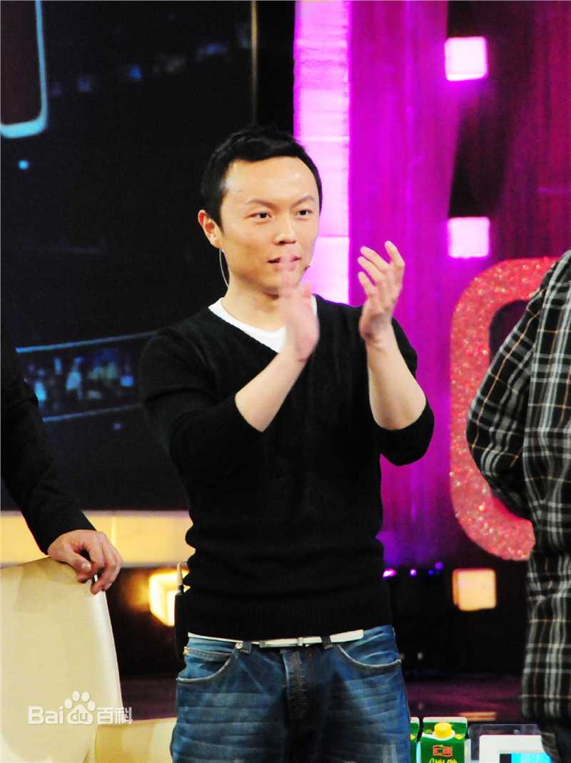 谢苗2011年3月超级访问壁纸壁纸