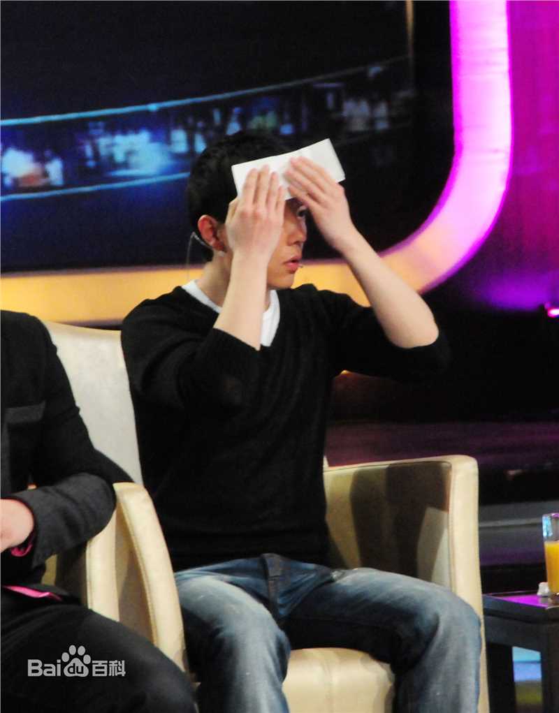 谢苗2011年3月超级访问壁纸壁纸