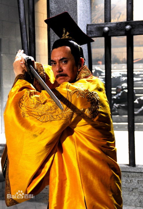 最新谢苗性感图片