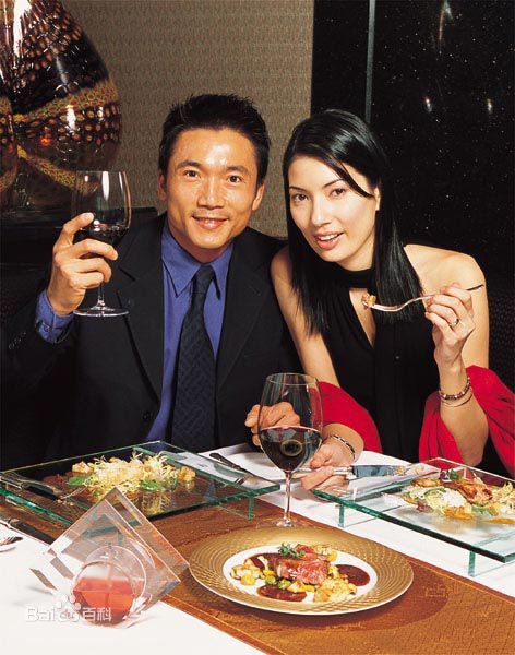 邹兆龙(Collin Chou)前后照片