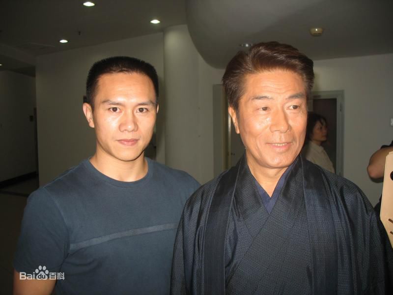 仓田保昭(Yasuaki Kurata)前后照片