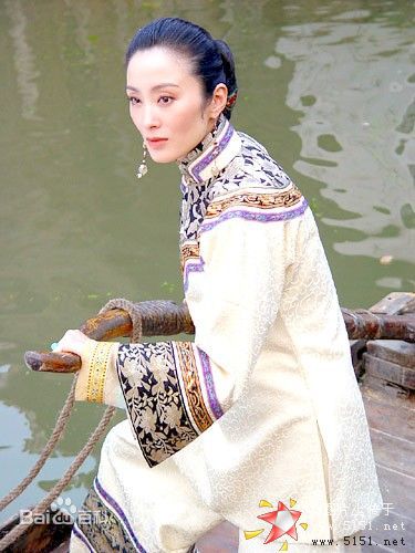 最全张敏(Sharla Cheung)在2004年《风满楼》饰演方云儿中的壁纸