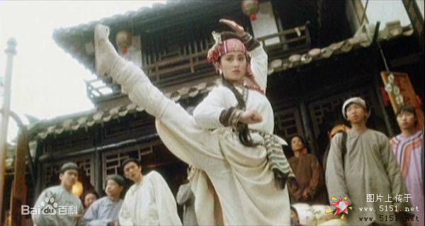 最全张敏(Sharla Cheung)在1993年《黄飞鸿之铁鸡斗蜈蚣》饰演苗族女子中的壁纸