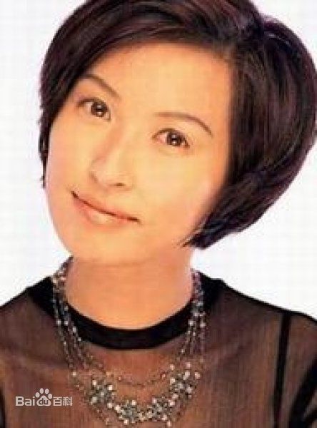 郭蔼明(Amy Kwok)前后照片