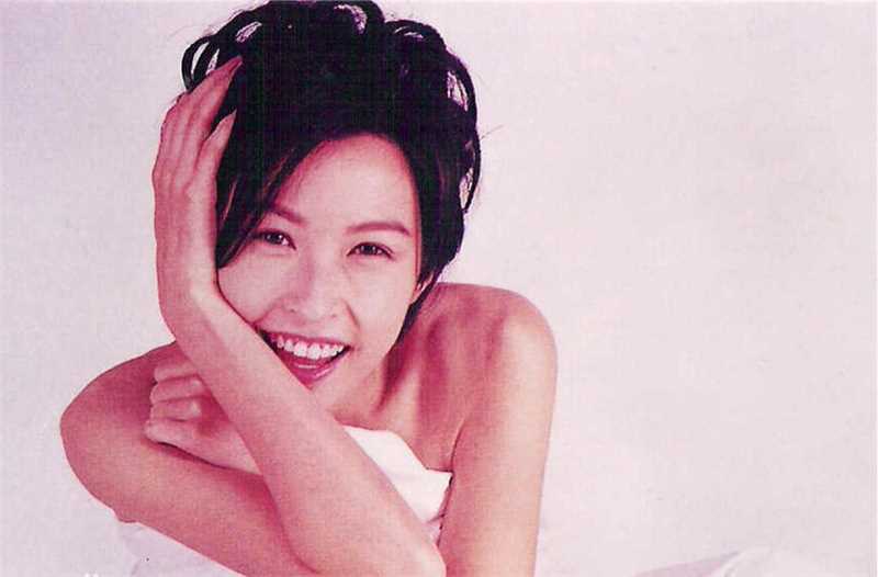 最新郭蔼明(Amy Kwok)壁纸