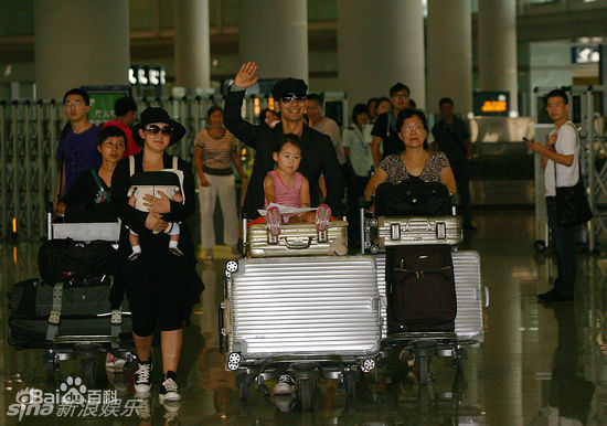 最优质黎姿(Gigi Lai)赵文卓精彩图册