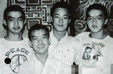 元华(Yuan Wah、yun4 wa4<i>（</i><i>粤语拼音）</i>)七小福时期素颜照壁纸