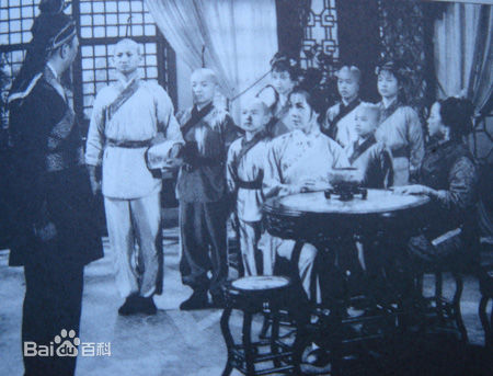 元华(Yuan Wah、yun4 wa4<i>（</i><i>粤语拼音）</i>)七小福时期素颜照壁纸