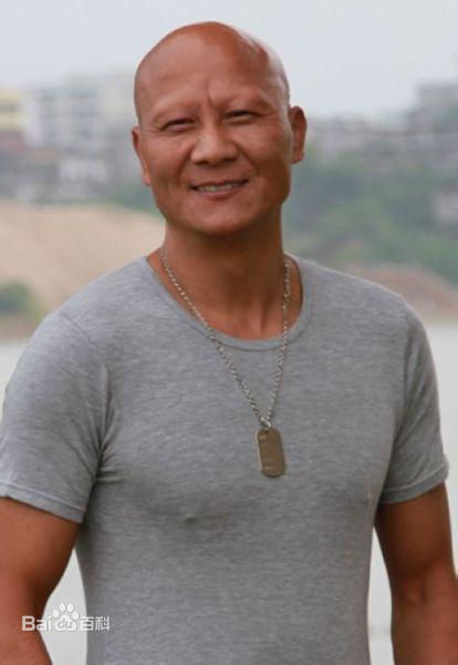 计春华生活照壁纸壁纸