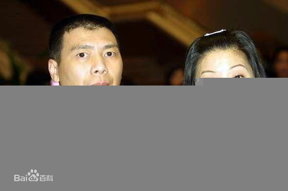 冯小刚(Xiaogang Feng)徐帆合影前后照片