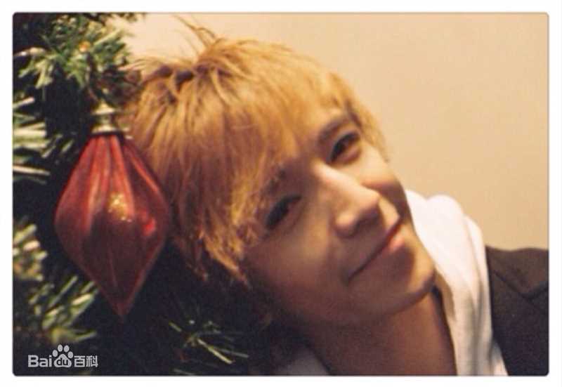 郭敬明(Jing M.Guo)：圣诞节系列图片图集