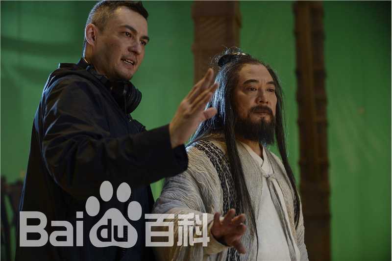 最新许安(Koan Hui)在《封神传奇》现场工作照中的壁纸