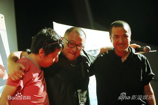 王小帅出席活动照性感图片壁纸