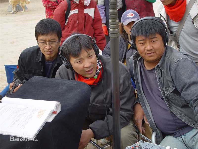 方刚亮上学路上图册