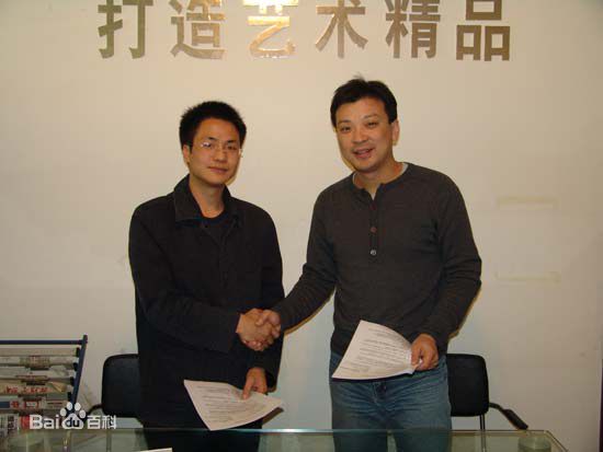 最优质方刚亮素颜照