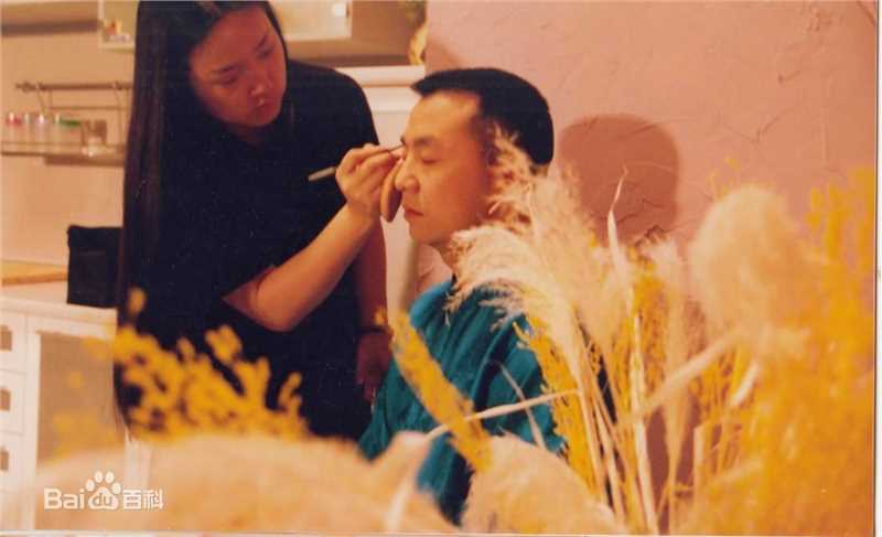 刘仪伟(LiuYiwei)主持节目生活照相册