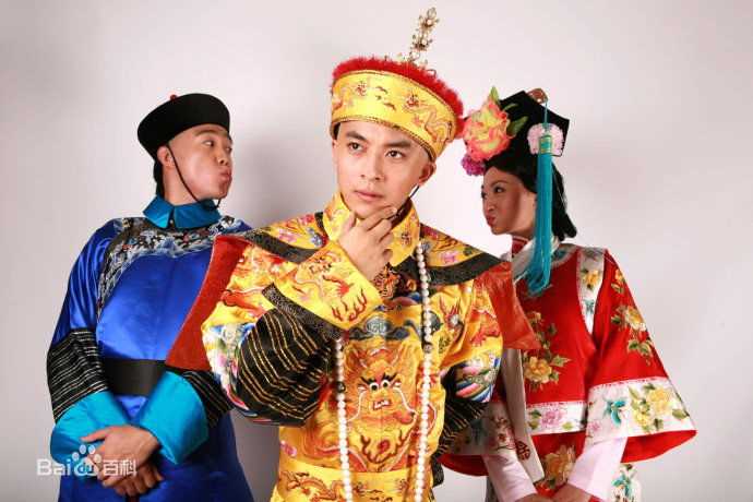 精选李佳航(Jean Lee)在话剧《鹿鼎记》 饰 康熙中的图册