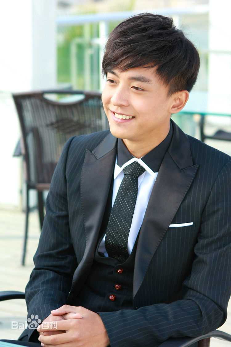 高清李佳航(Jean Lee)在《我家有喜》 饰 林英雄中的图集