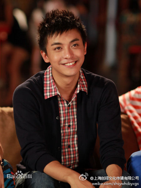 最优质李佳航(Jean Lee)在《爱情公寓3》 饰 张伟中的相册