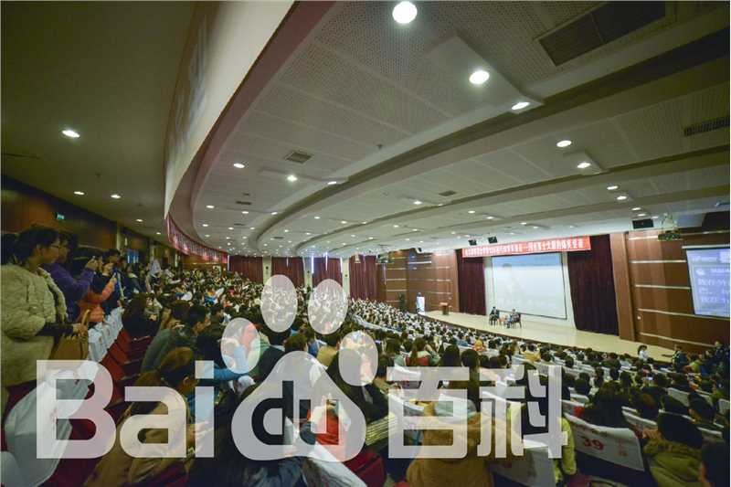 高清董成鹏(Da Peng)在《在难搞的日子笑出声来》全国签售中的图集