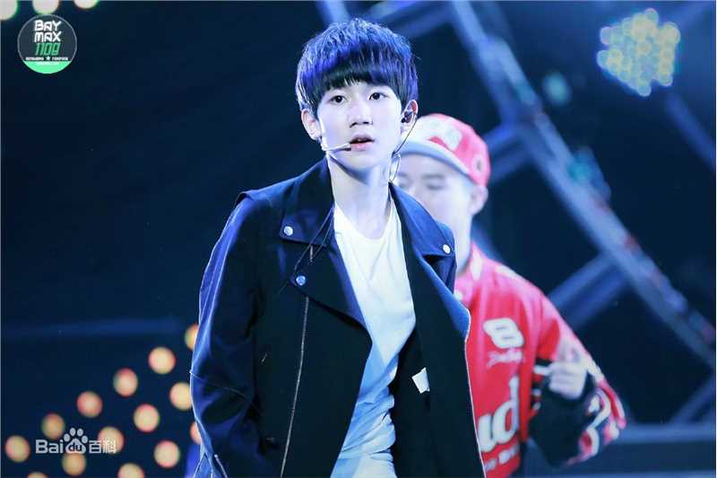 王源(Roy)舞台图片图册
