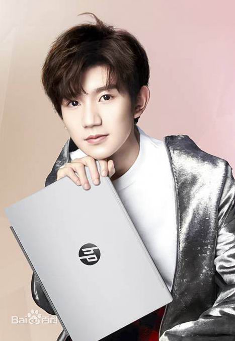 王源(Roy)代言图片图册