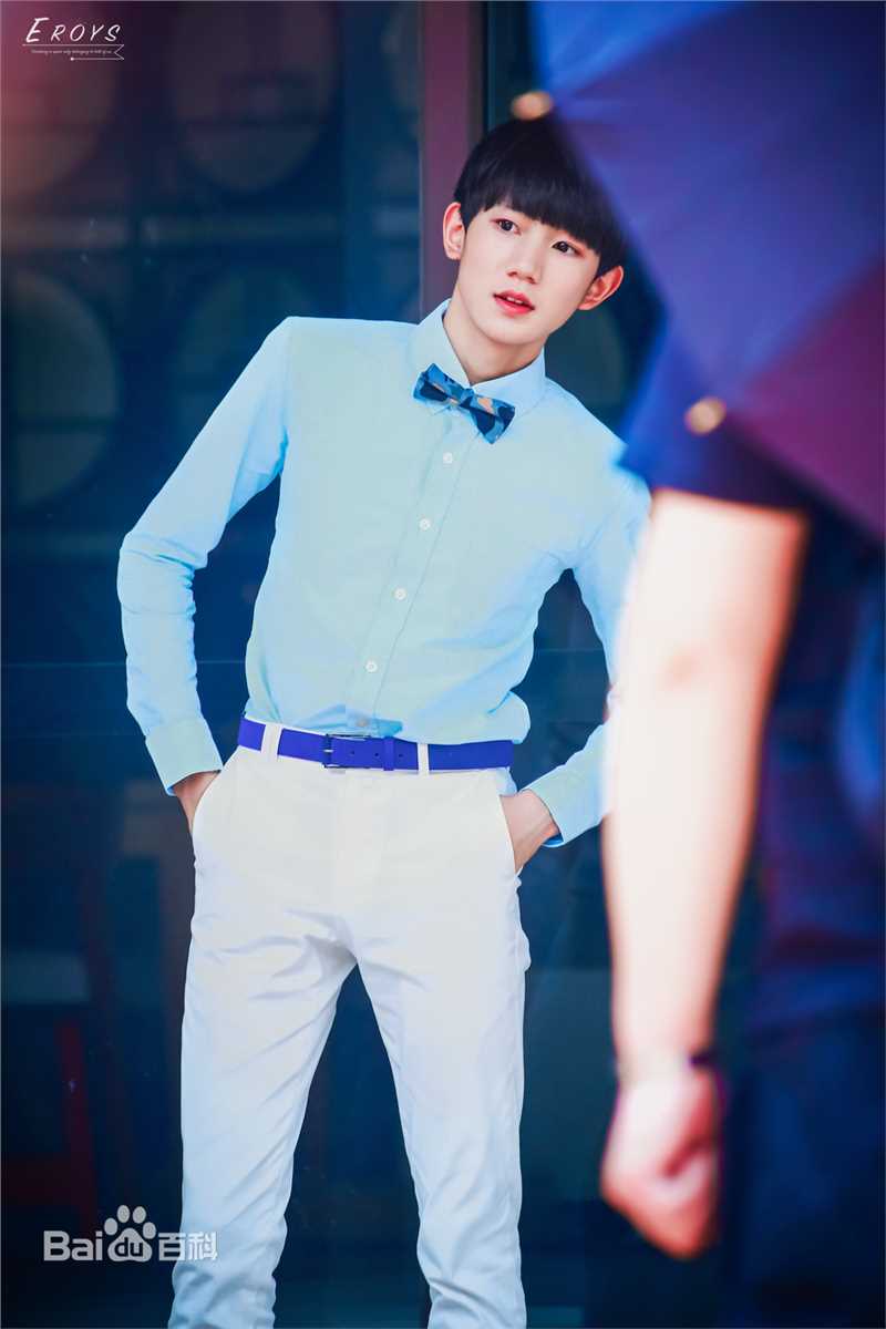 王源(Roy)代言图片图册