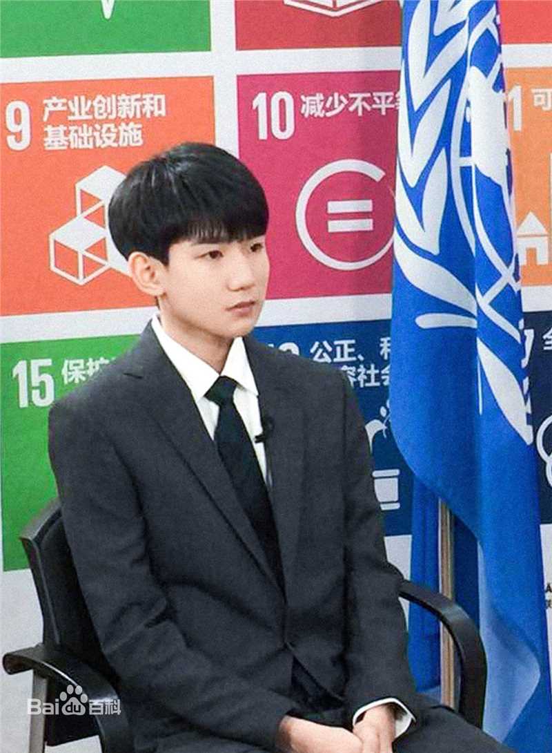 王源(Roy)采访壁纸壁纸