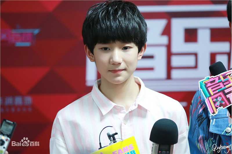 王源(Roy)采访壁纸壁纸